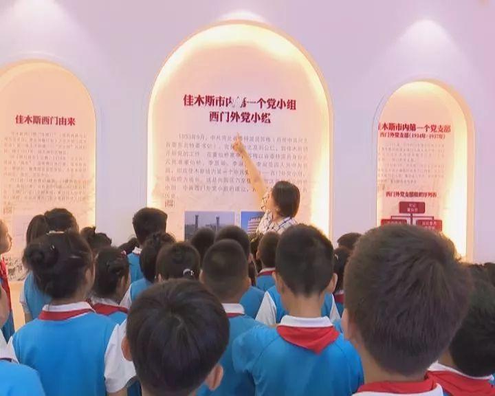 狐假虎威的故事？游戏画面